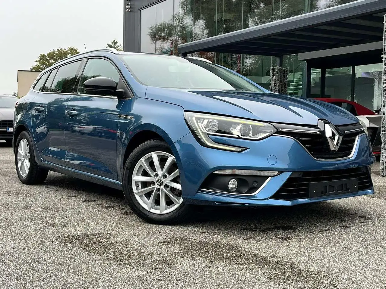 Photo 1 : Renault Megane 2018 Essence