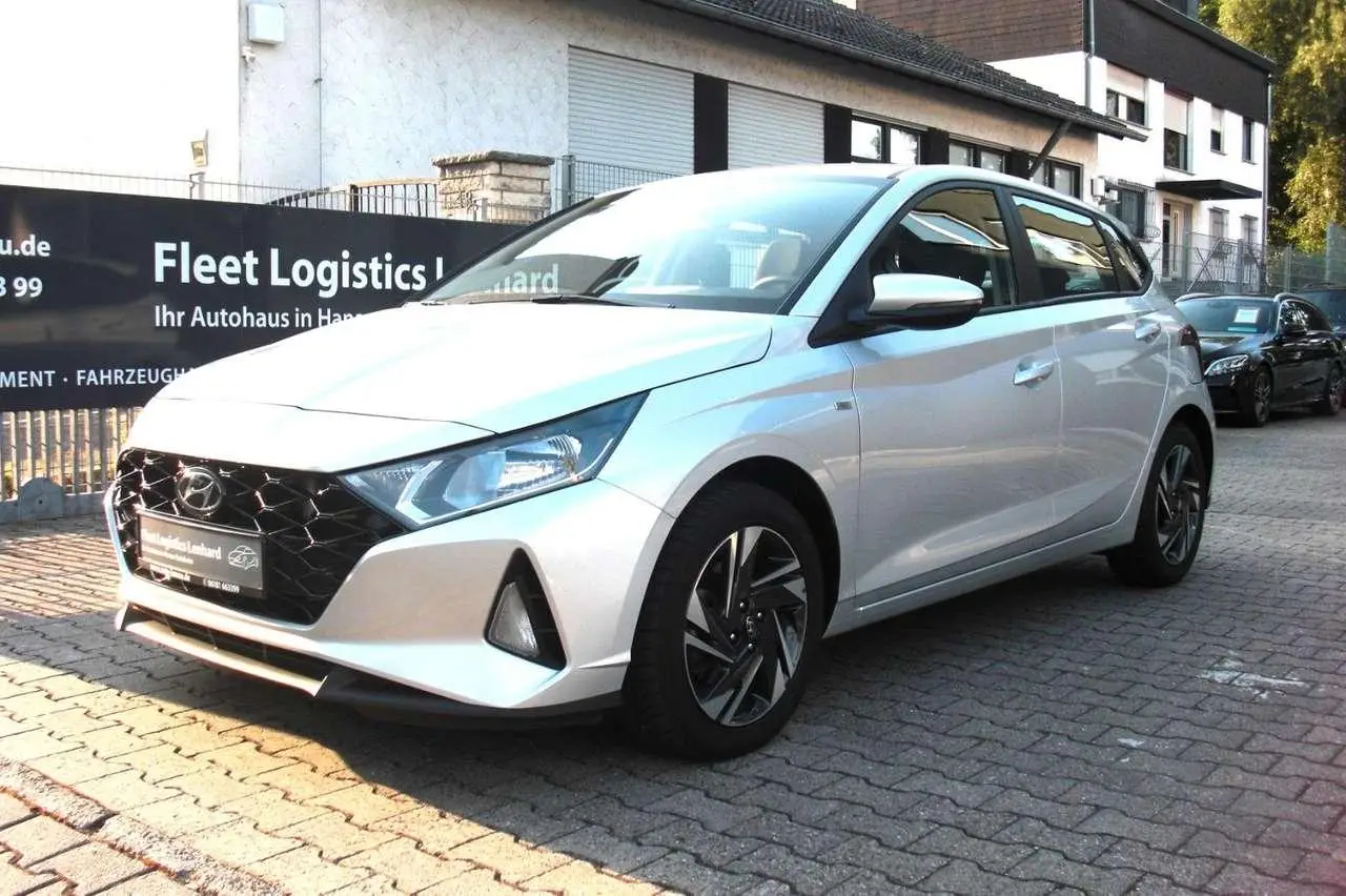 Photo 1 : Hyundai I20 2023 Petrol