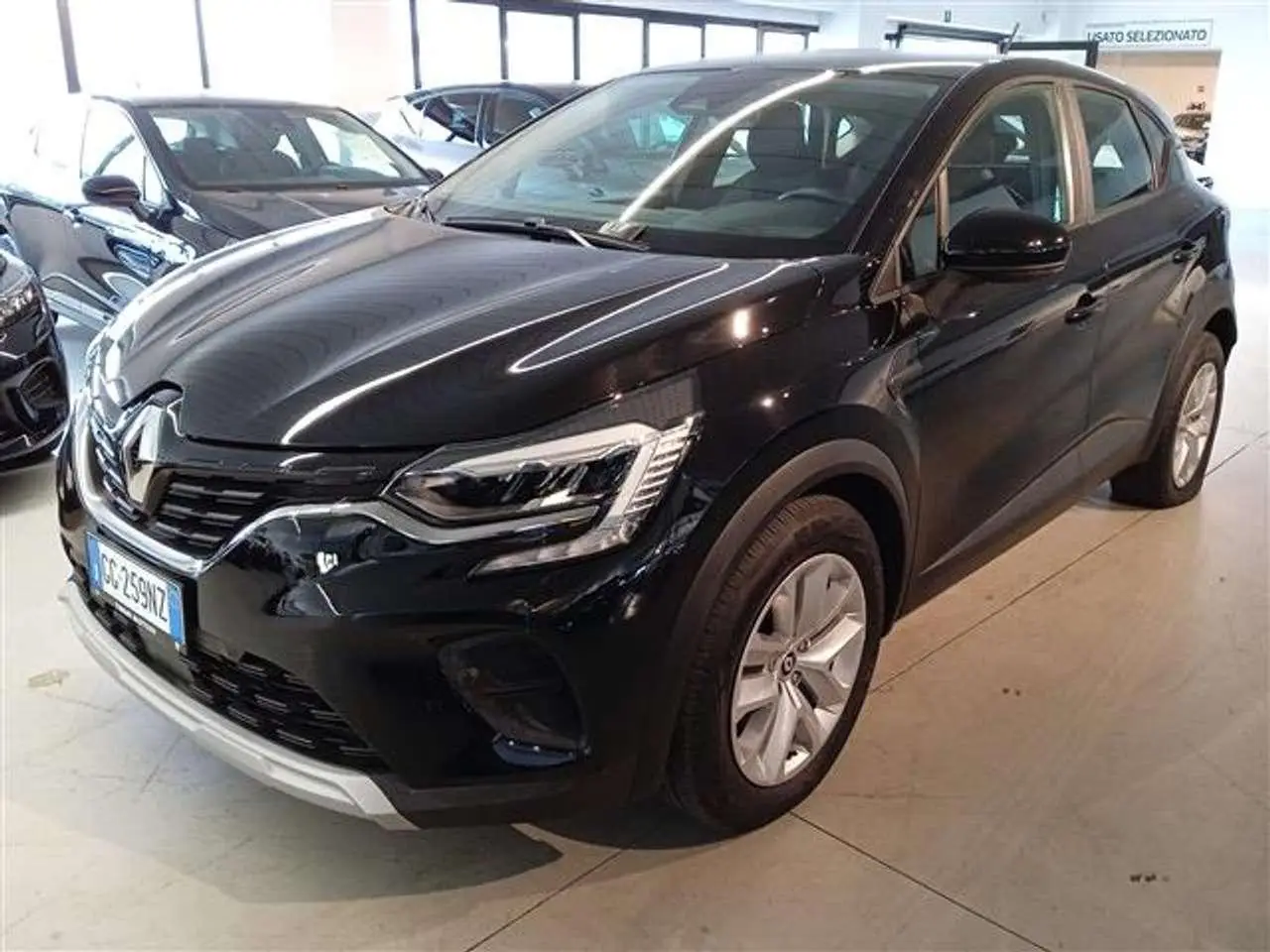 Photo 1 : Renault Captur 2021 Petrol