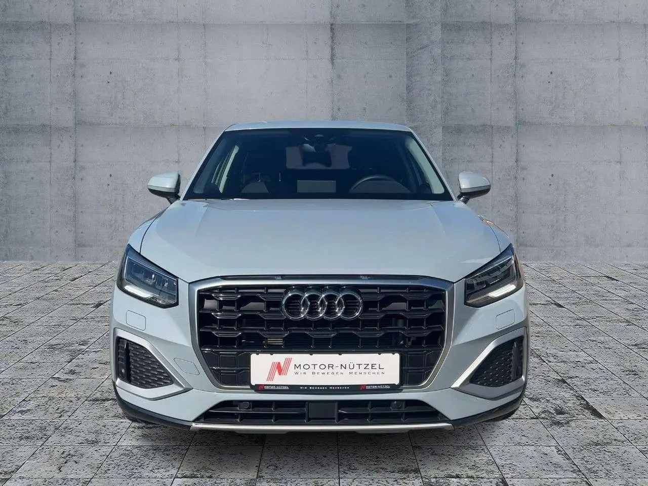 Photo 1 : Audi Q2 2023 Diesel