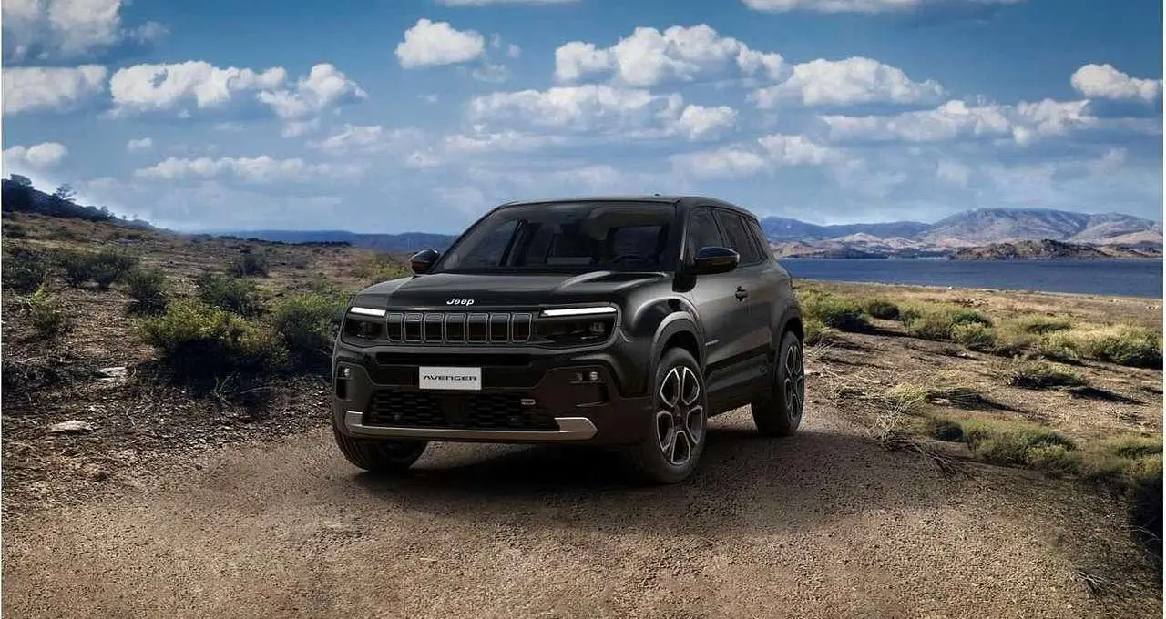 Photo 1 : Jeep Avenger 2024 Petrol