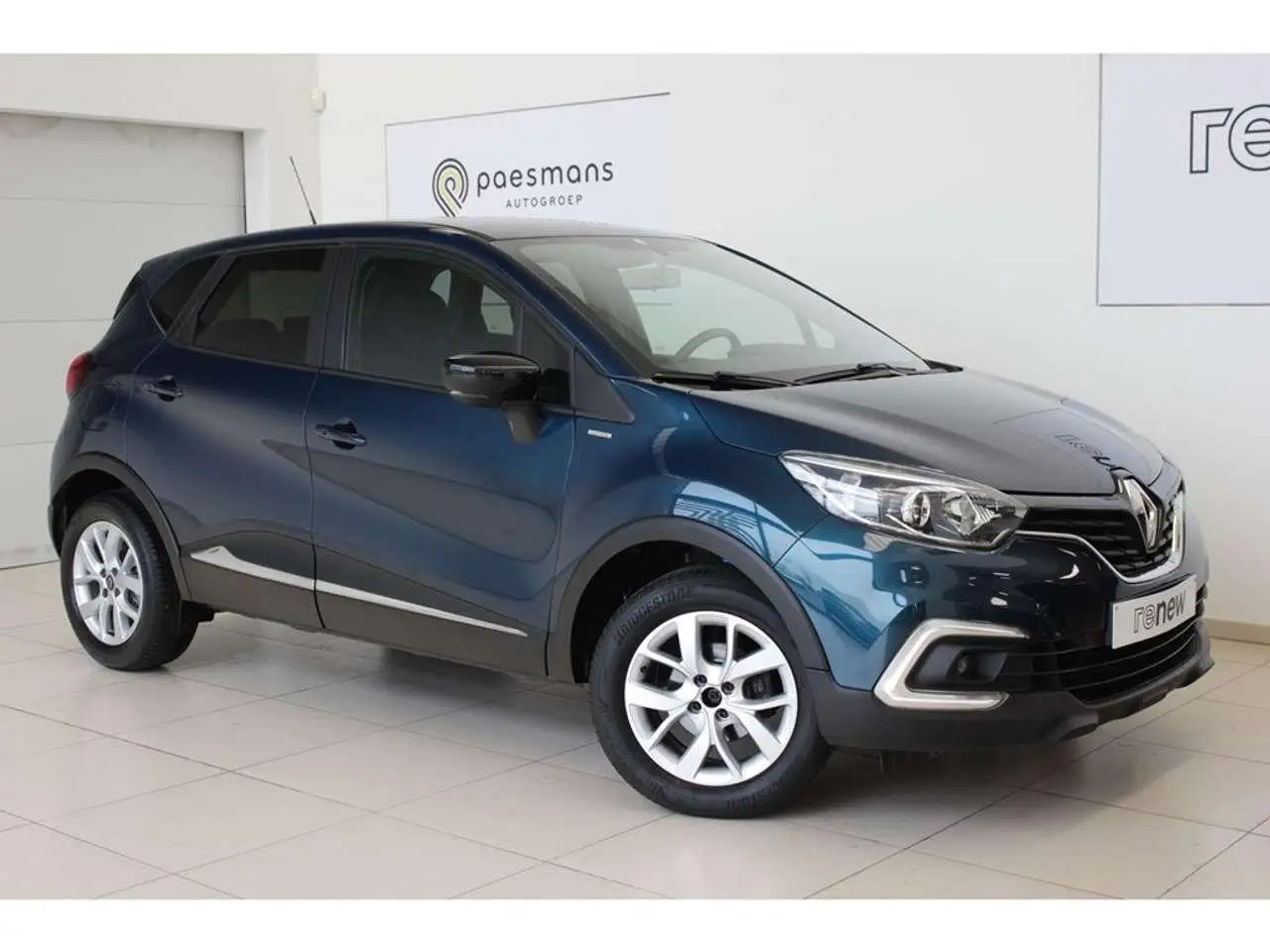 Photo 1 : Renault Captur 2019 Essence