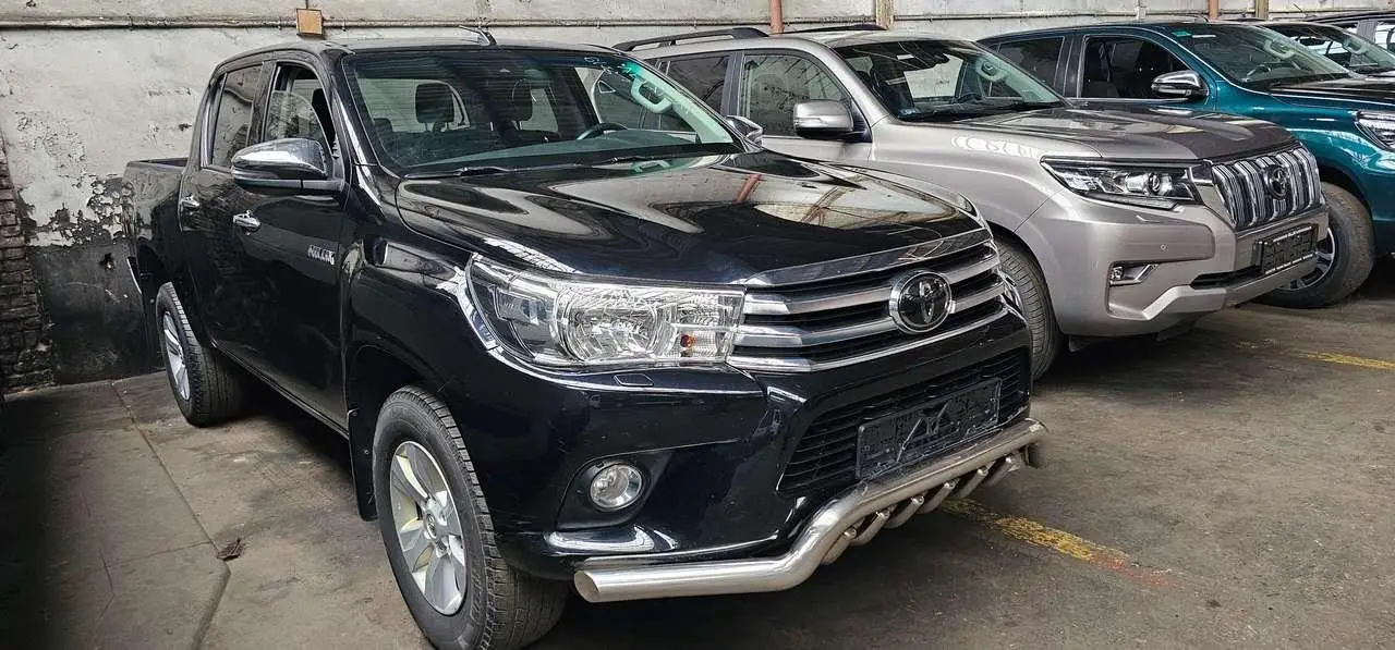 Photo 1 : Toyota Hilux 2018 Diesel