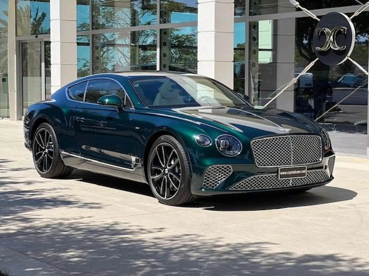 Photo 1 : Bentley Continental 2022 Essence