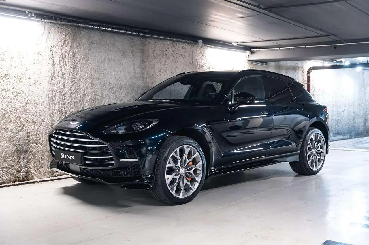 Photo 1 : Aston Martin Dbx 2023 Petrol