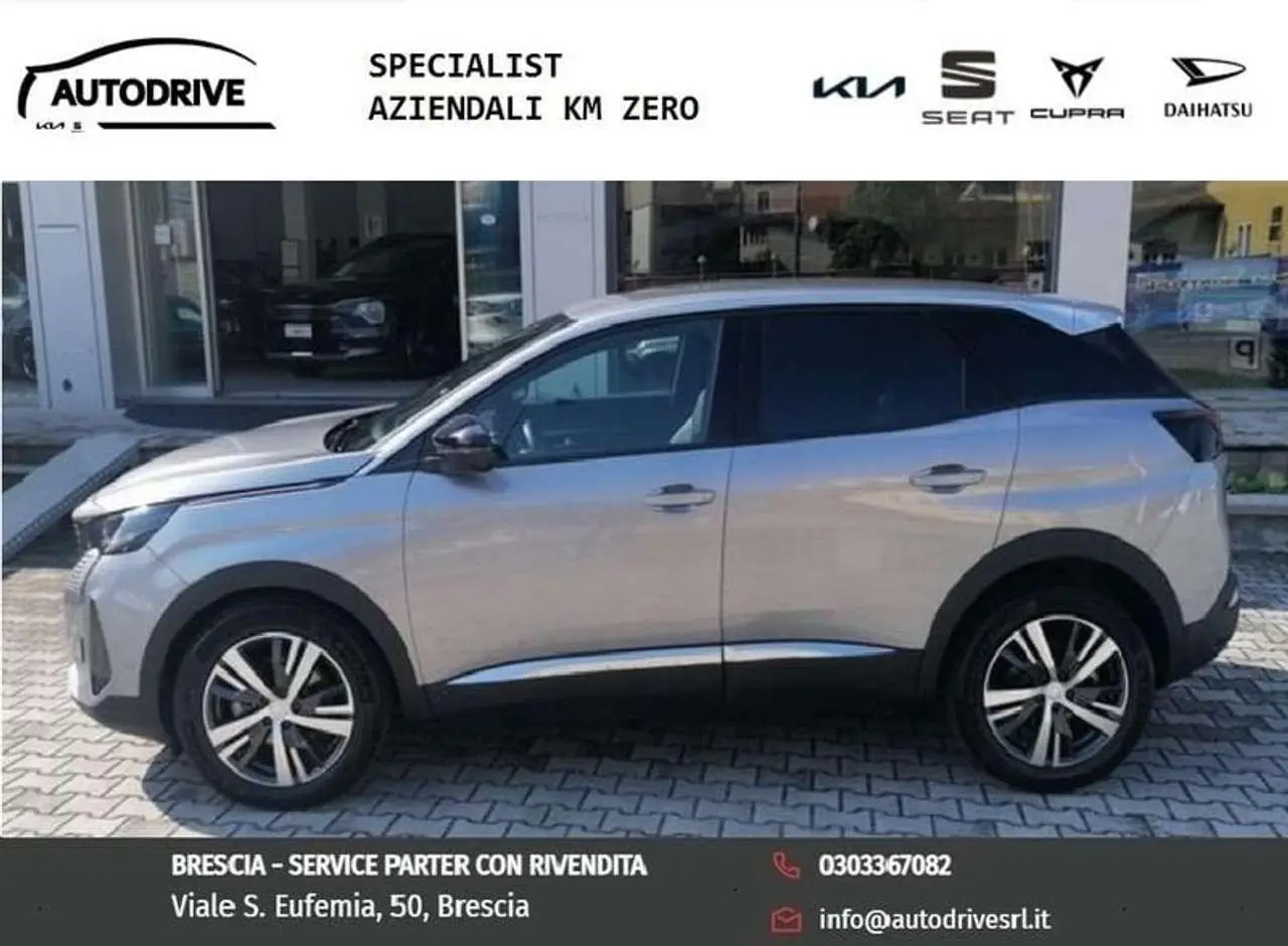 Photo 1 : Peugeot 3008 2023 Diesel