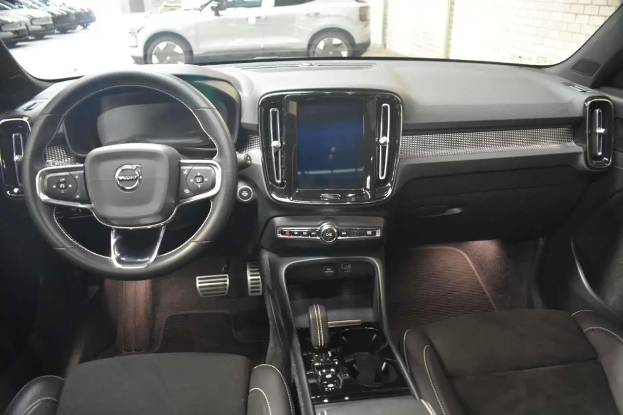 Photo 1 : Volvo Xc40 2020 Petrol