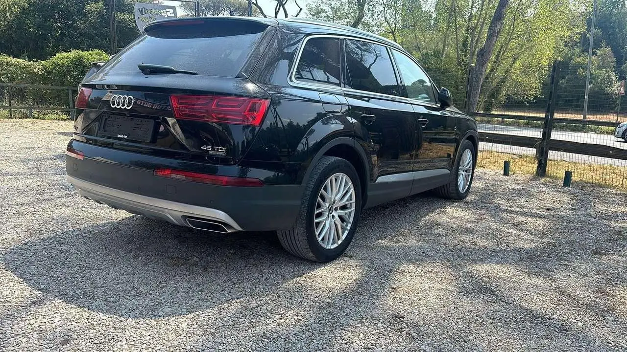 Photo 1 : Audi Q7 2019 Diesel