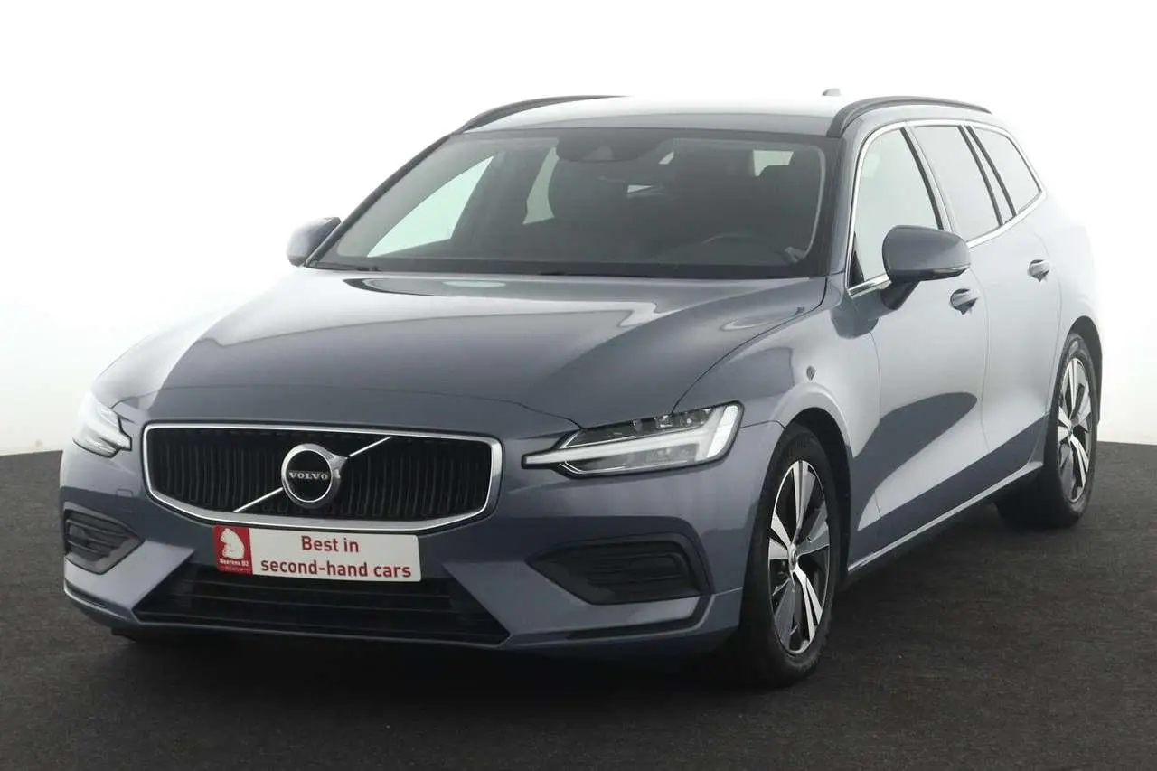 Photo 1 : Volvo V60 2022 Essence