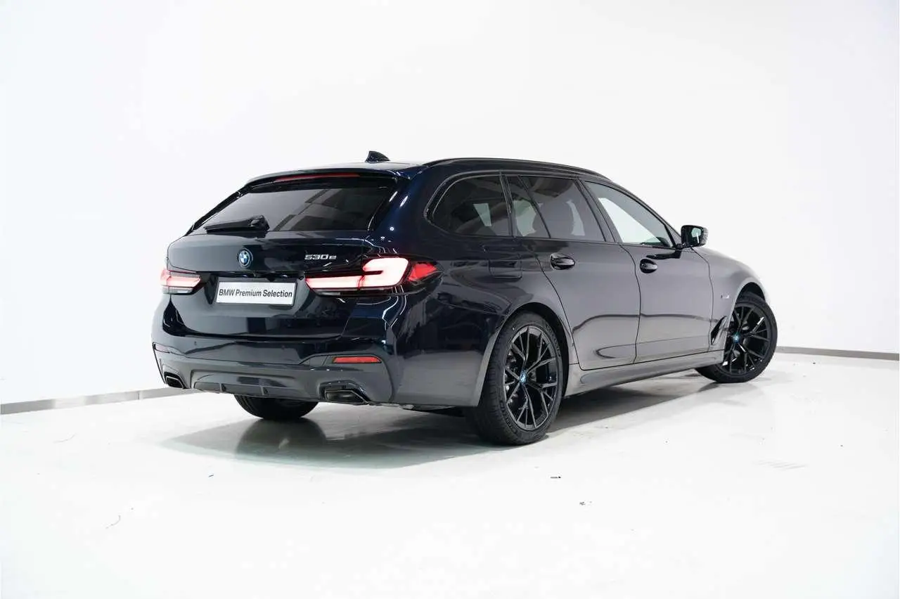 Photo 1 : Bmw Serie 5 2023 Hybrid