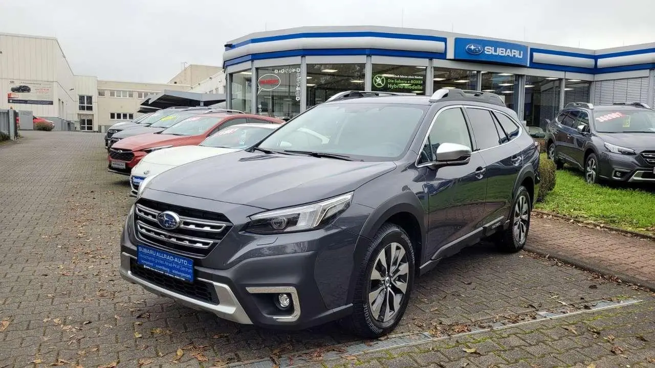 Photo 1 : Subaru Outback 2024 Petrol