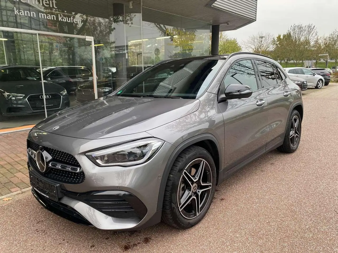 Photo 1 : Mercedes-benz Classe Gla 2020 Petrol