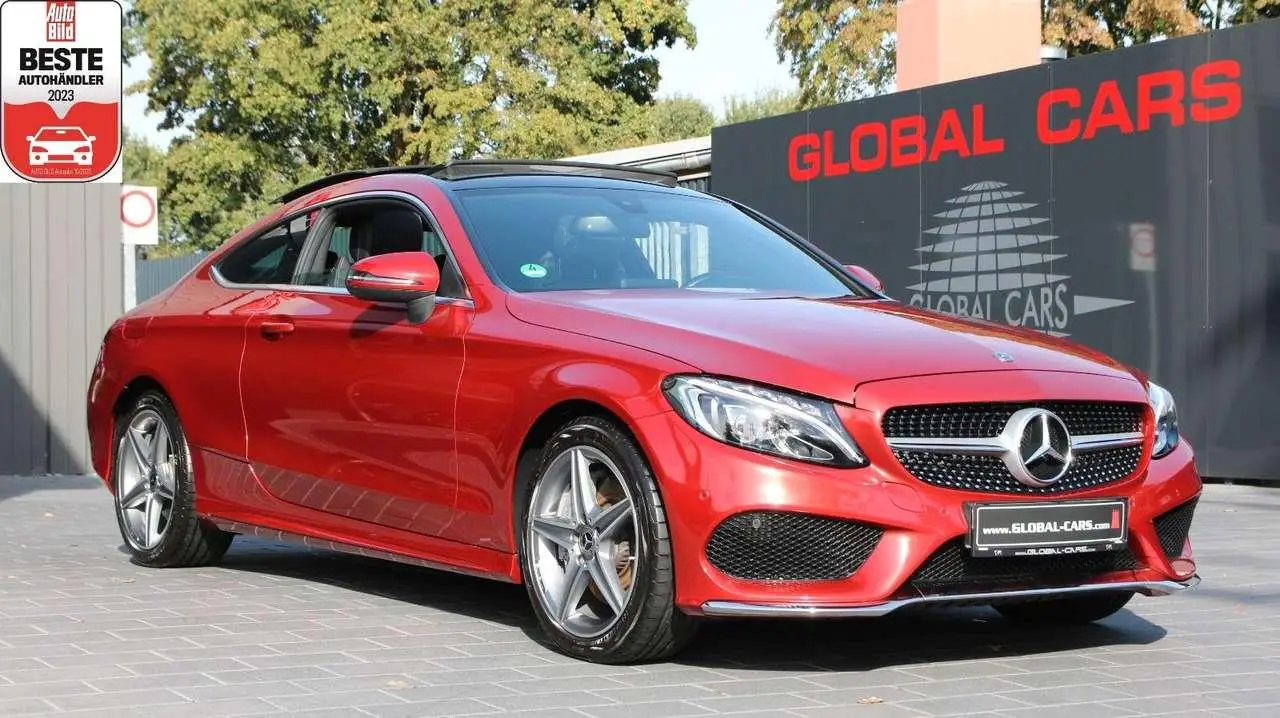 Photo 1 : Mercedes-benz Classe C 2018 Petrol