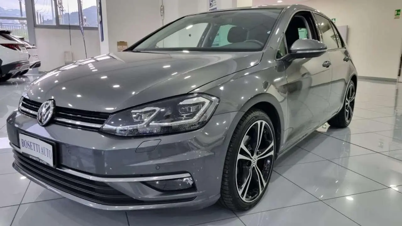 Photo 1 : Volkswagen Golf 2019 Diesel