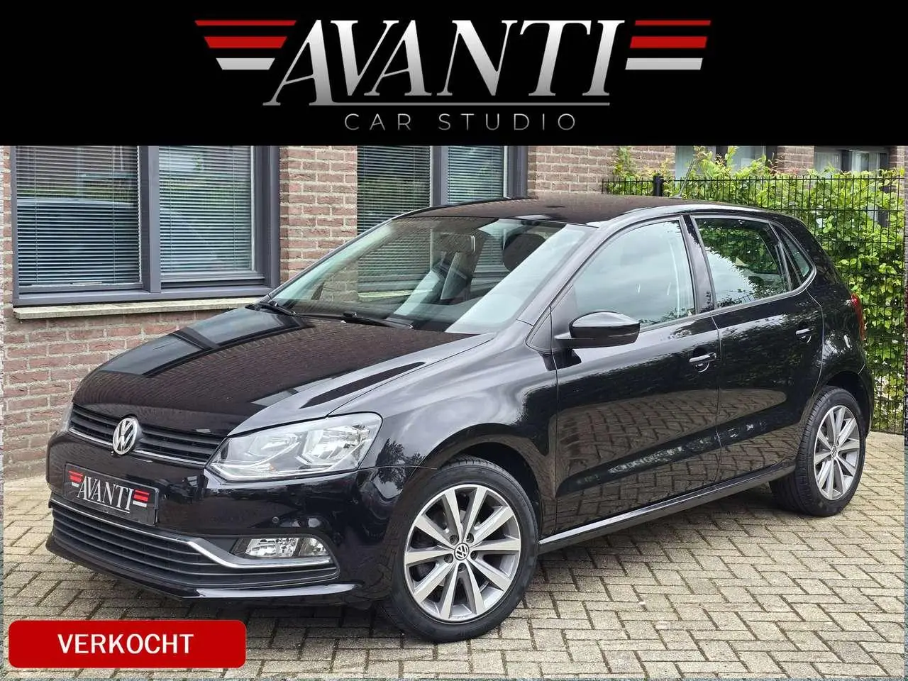 Photo 1 : Volkswagen Polo 2015 Petrol