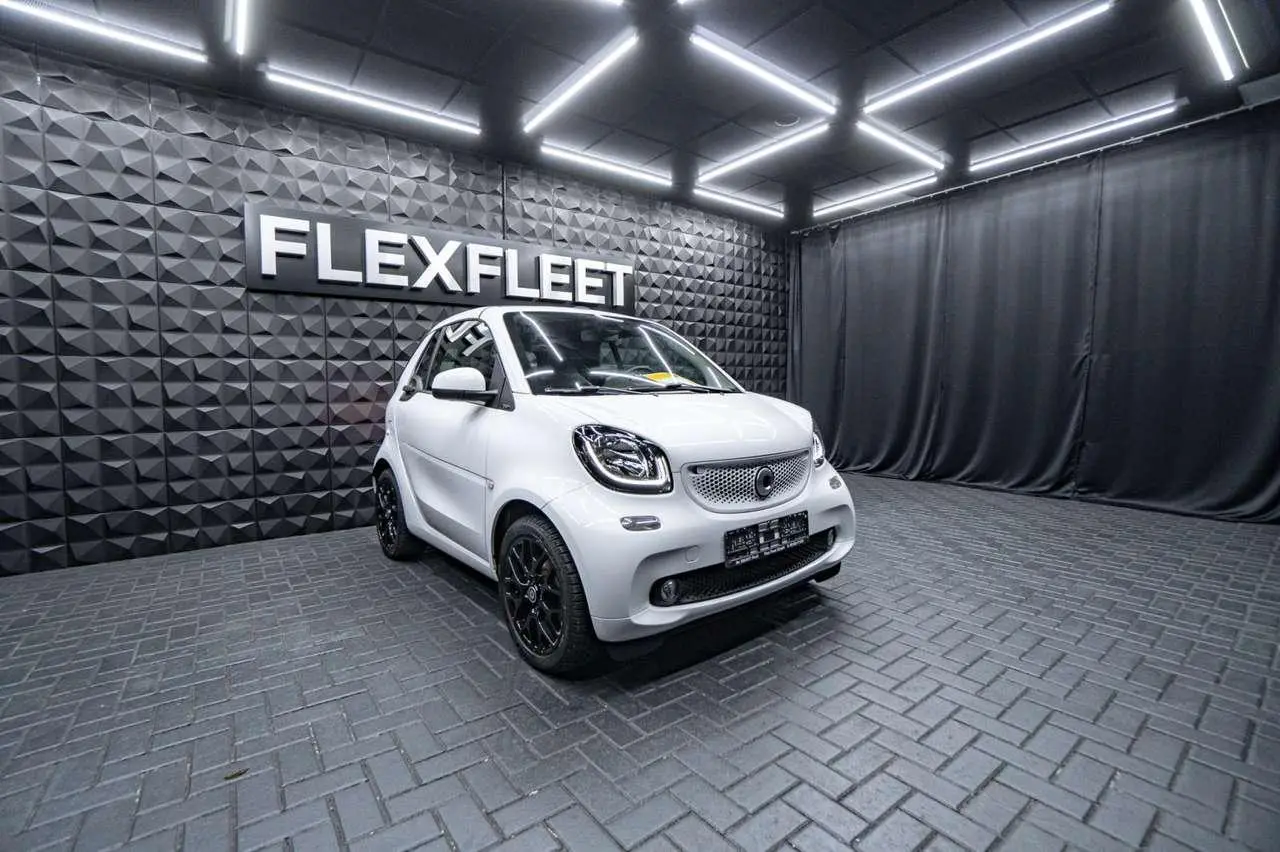 Photo 1 : Smart Fortwo 2019 Essence