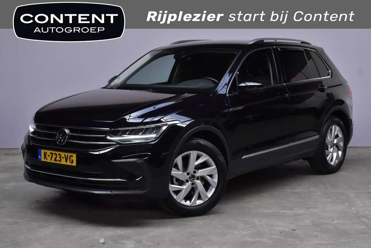 Photo 1 : Volkswagen Tiguan 2021 Essence