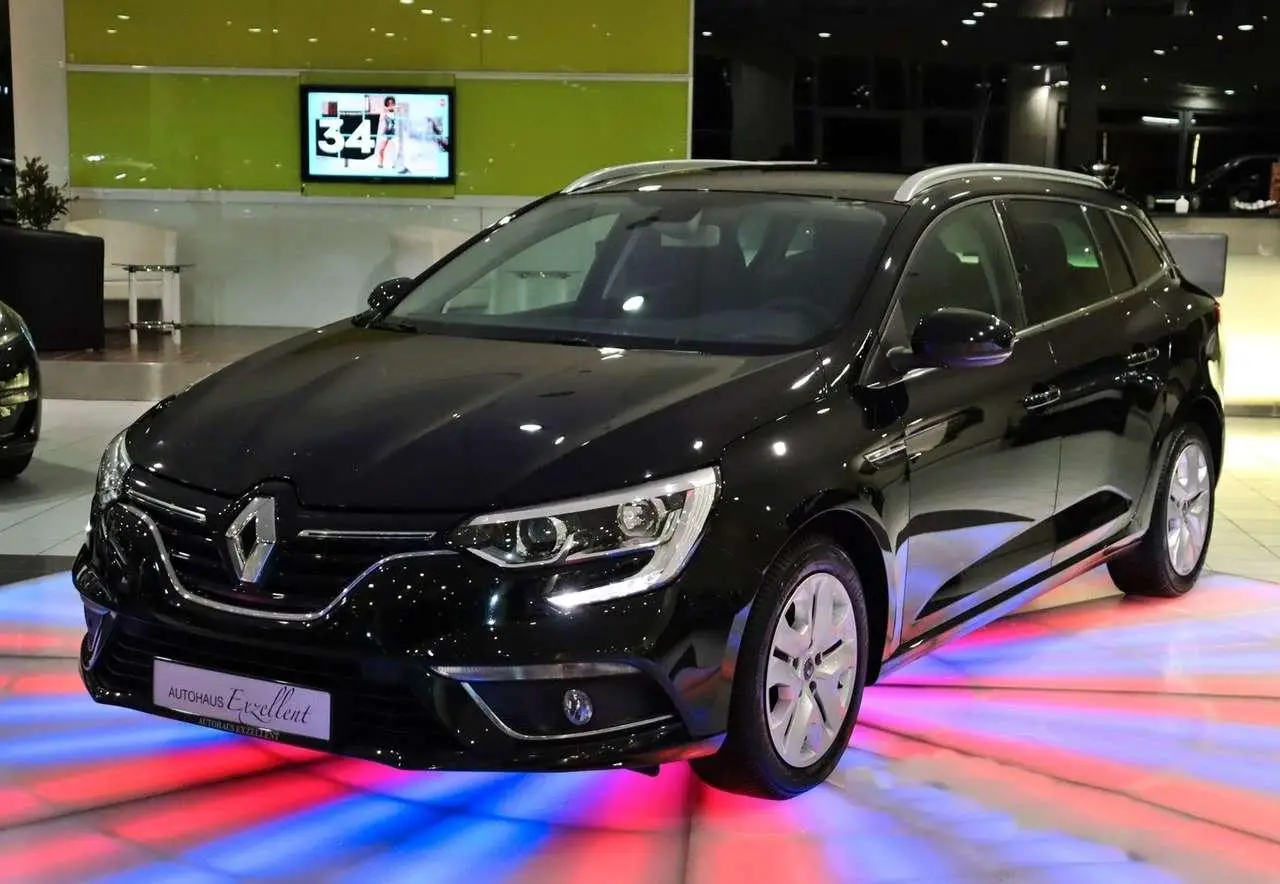 Photo 1 : Renault Megane 2019 Diesel