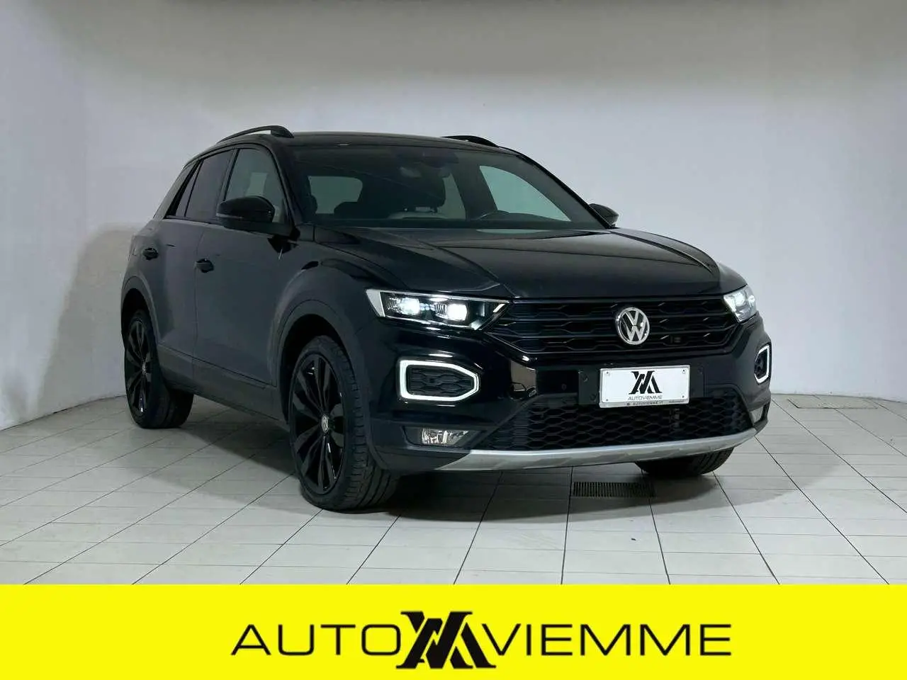 Photo 1 : Volkswagen T-roc 2020 Petrol