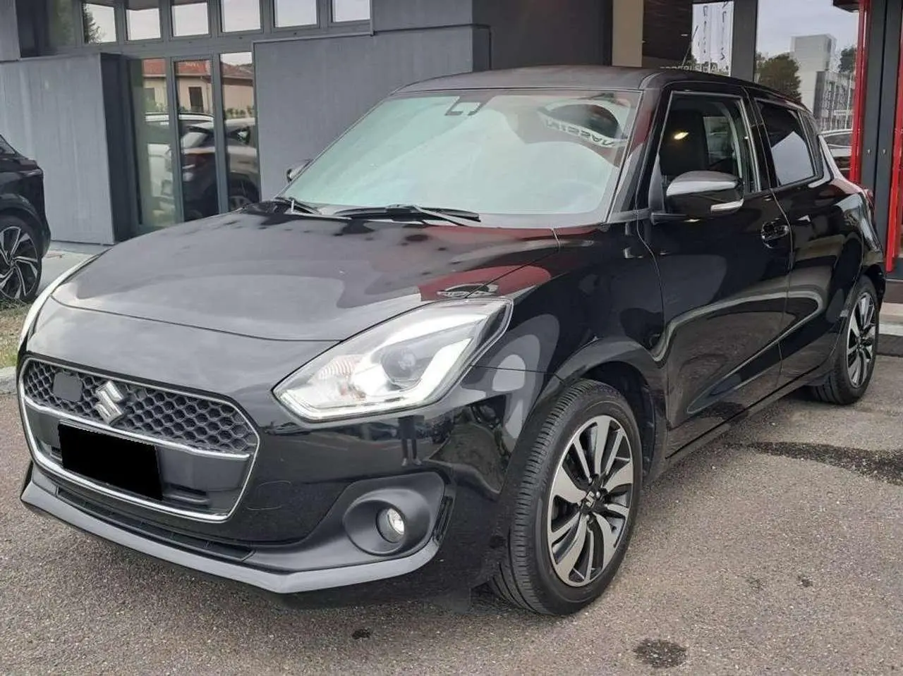 Photo 1 : Suzuki Swift 2019 Hybrid