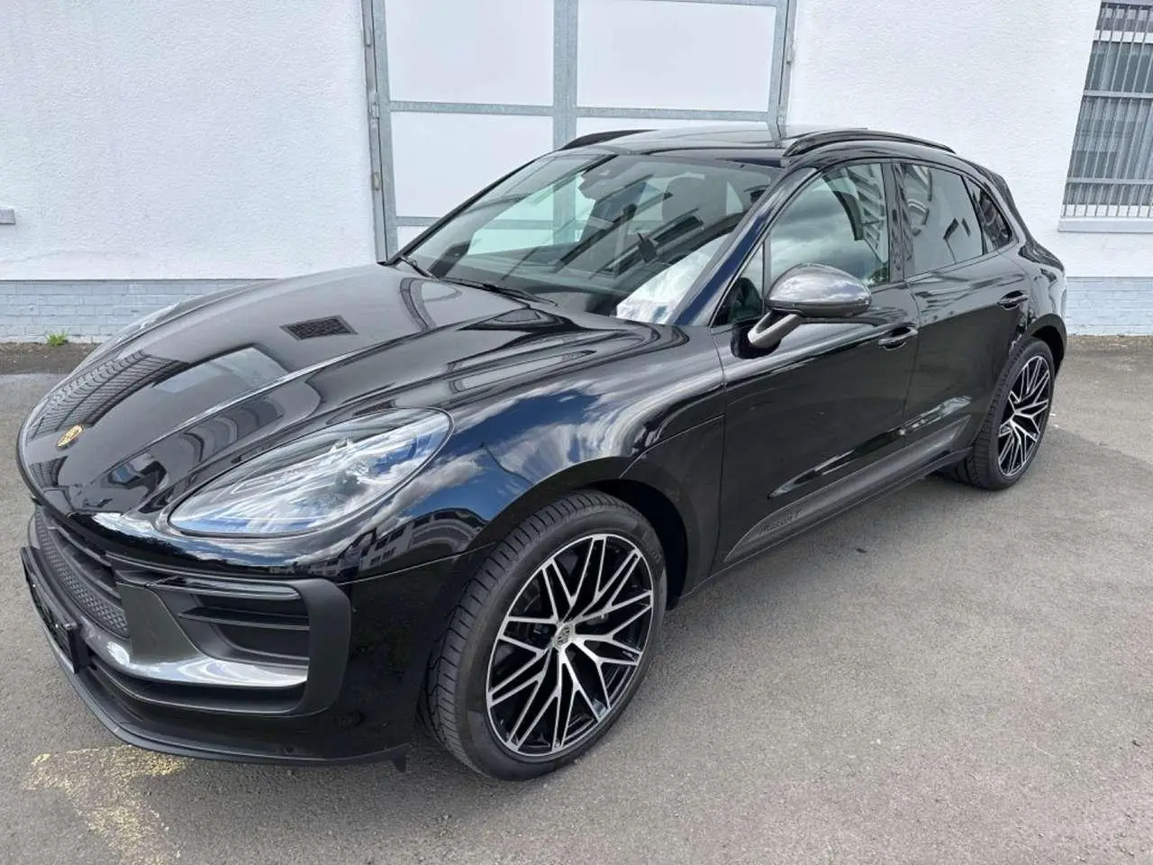 Photo 1 : Porsche Macan 2023 Petrol