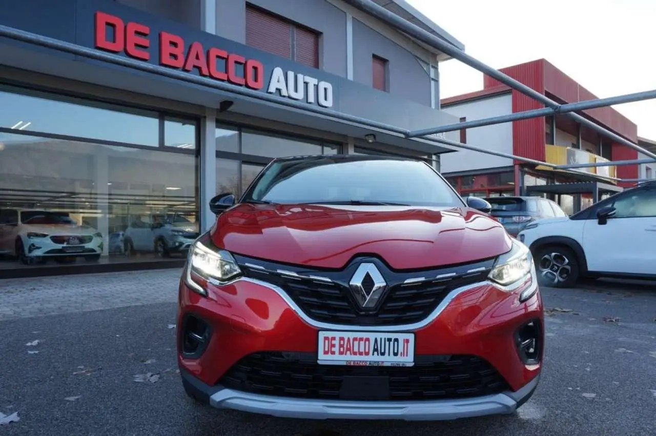 Photo 1 : Renault Captur 2021 Essence