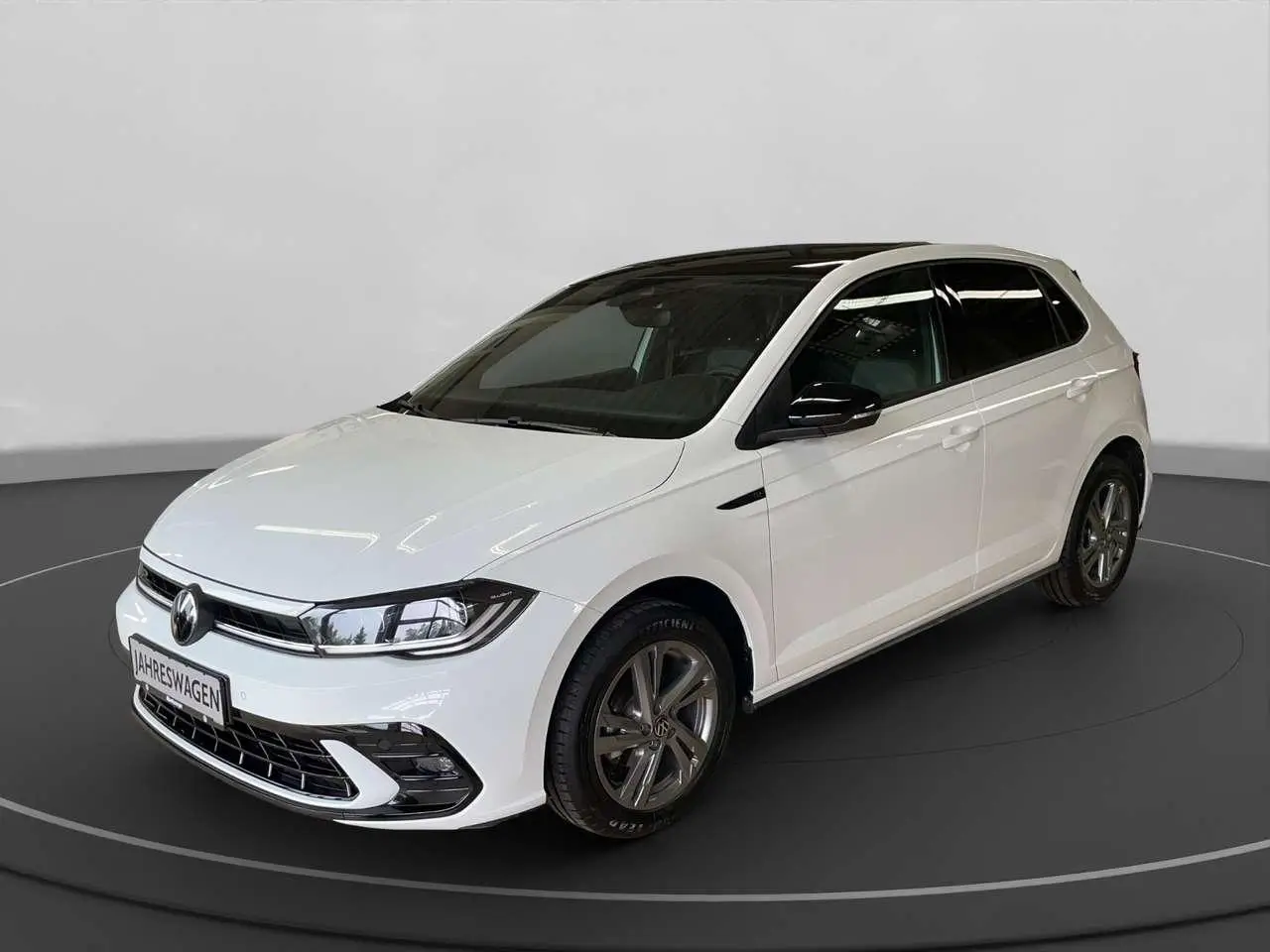 Photo 1 : Volkswagen Polo 2023 Petrol