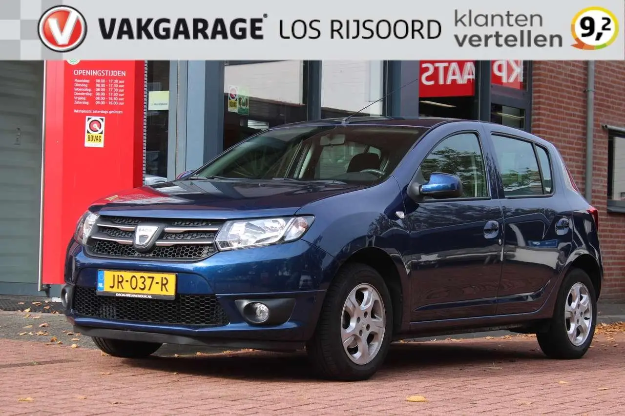 Photo 1 : Dacia Sandero 2016 Petrol