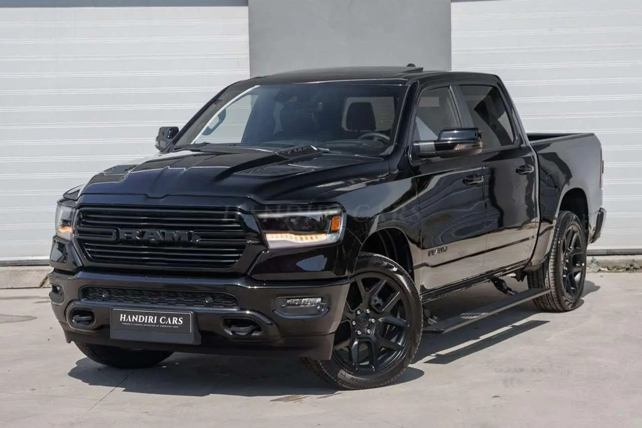 Photo 1 : Dodge Ram 2024 Petrol