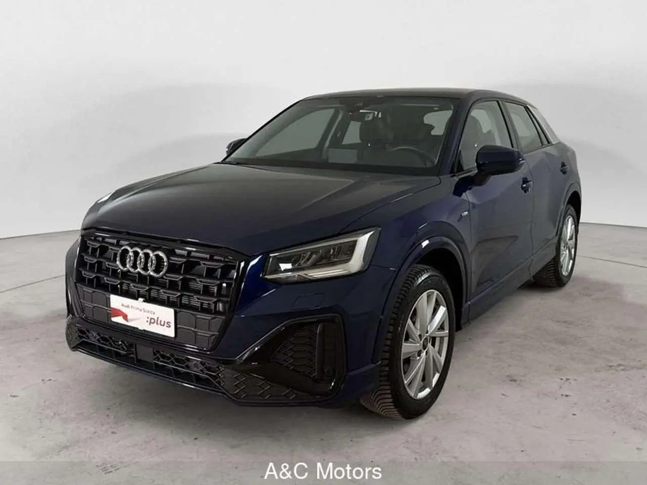 Photo 1 : Audi Q2 2023 Diesel