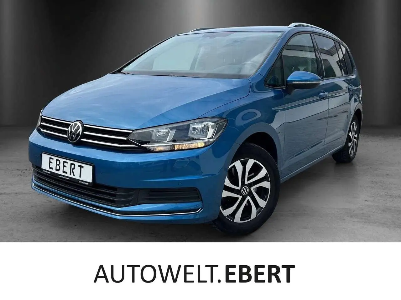 Photo 1 : Volkswagen Touran 2021 Petrol