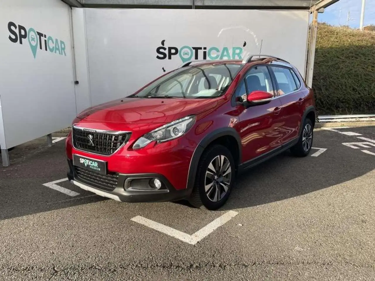 Photo 1 : Peugeot 2008 2018 Essence