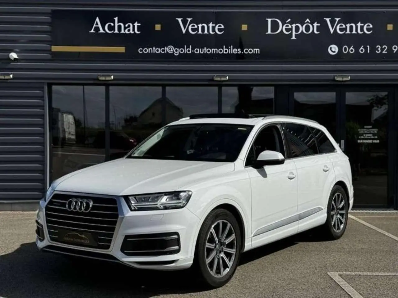 Photo 1 : Audi Q7 2019 Essence