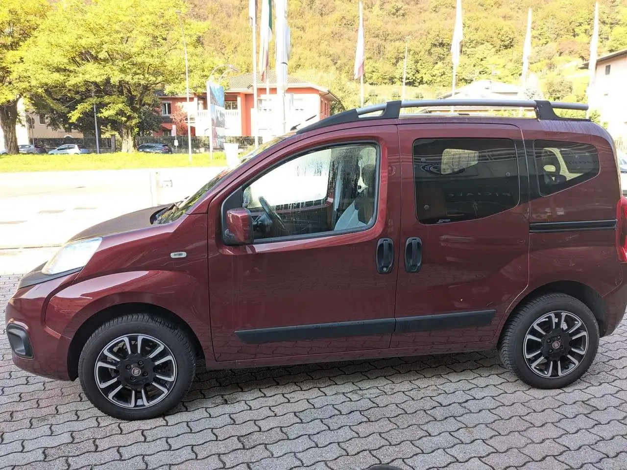 Photo 1 : Fiat Qubo 2017 Essence