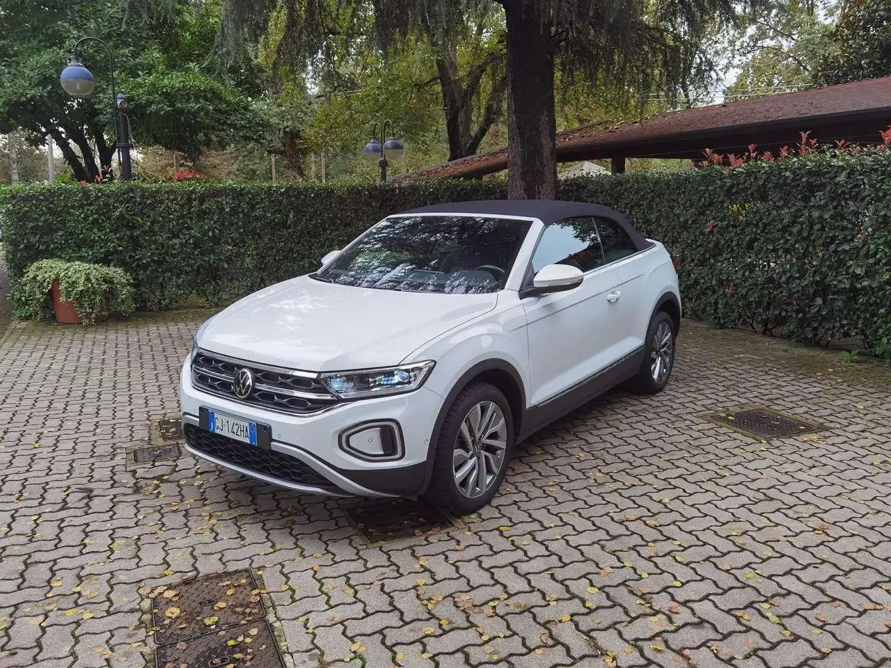 Photo 1 : Volkswagen T-roc 2022 Petrol