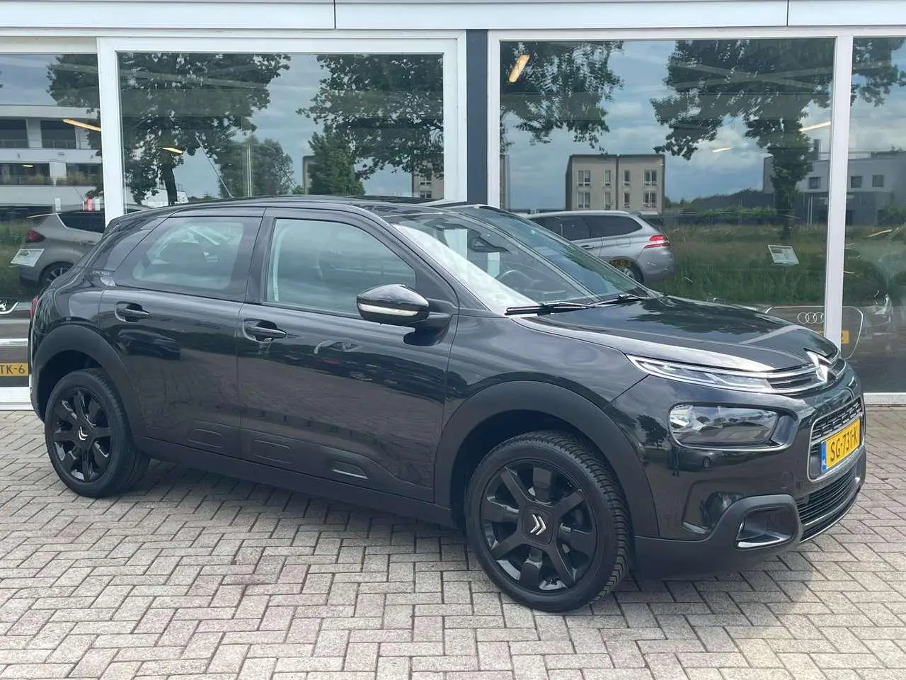 Photo 1 : Citroen C4 2018 Essence