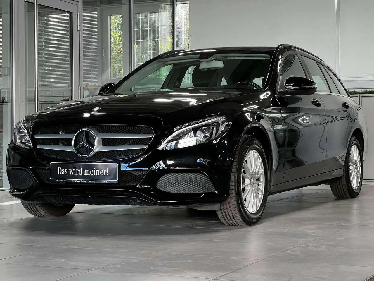 Photo 1 : Mercedes-benz Classe C 2015 Essence