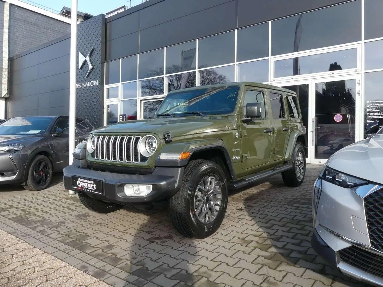 Photo 1 : Jeep Wrangler 2024 Petrol