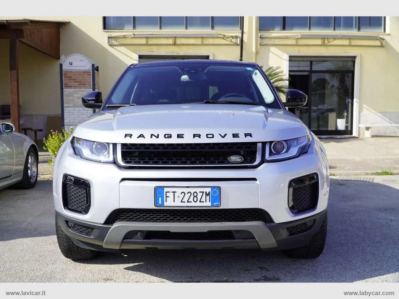 Photo 1 : Land Rover Range Rover Evoque 2019 Diesel