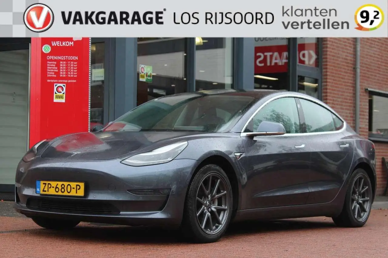 Photo 1 : Tesla Model 3 2019 Électrique