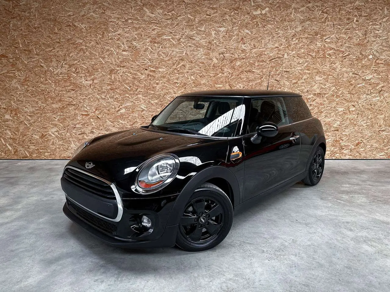 Photo 1 : Mini One 2018 Diesel