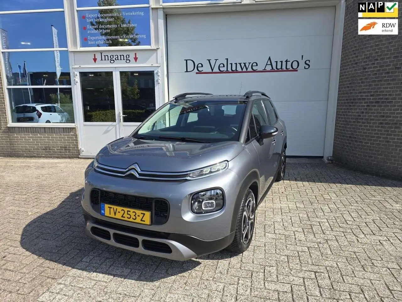 Photo 1 : Citroen C3 Aircross 2018 Petrol