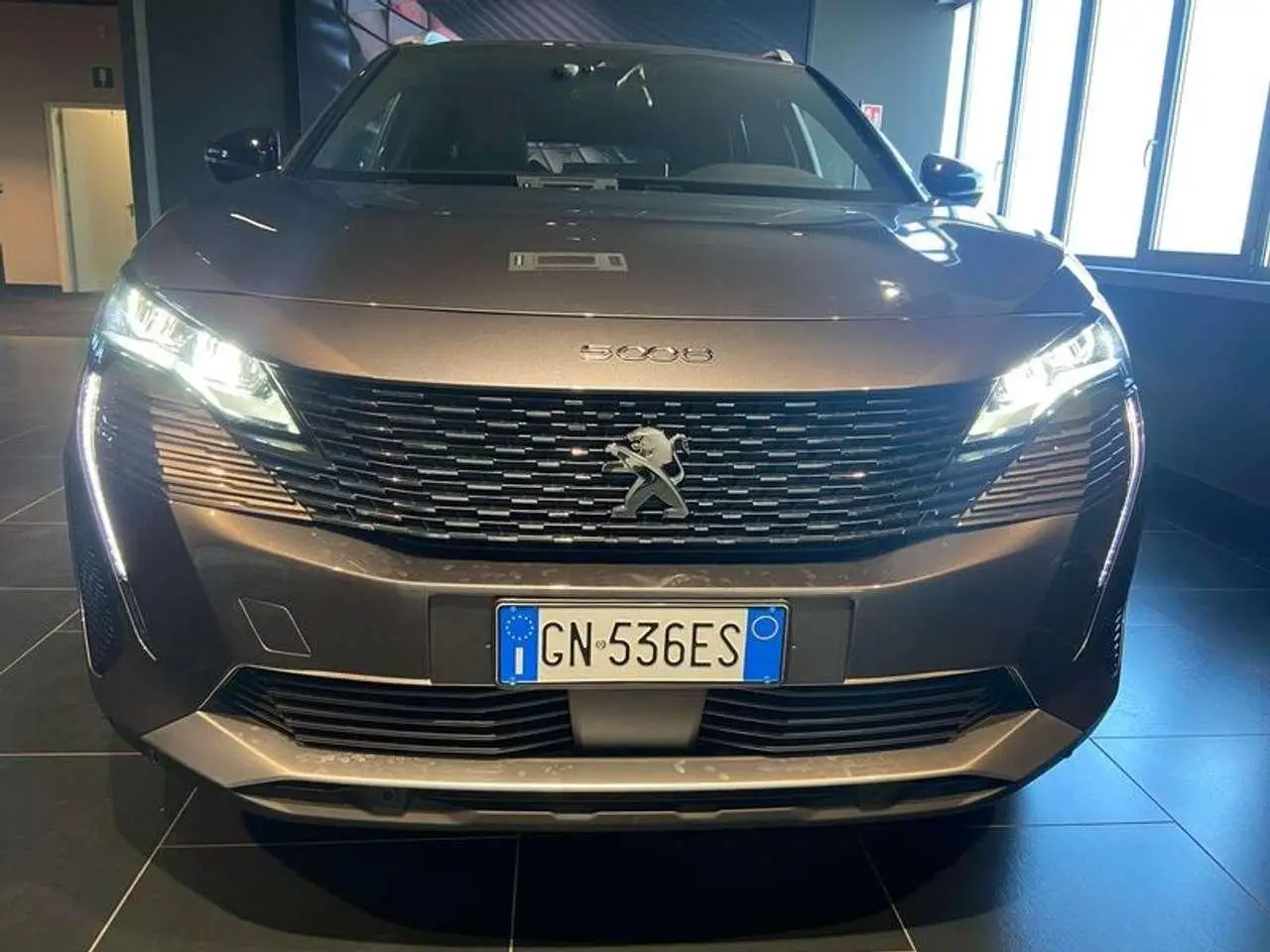 Photo 1 : Peugeot 5008 2023 Diesel