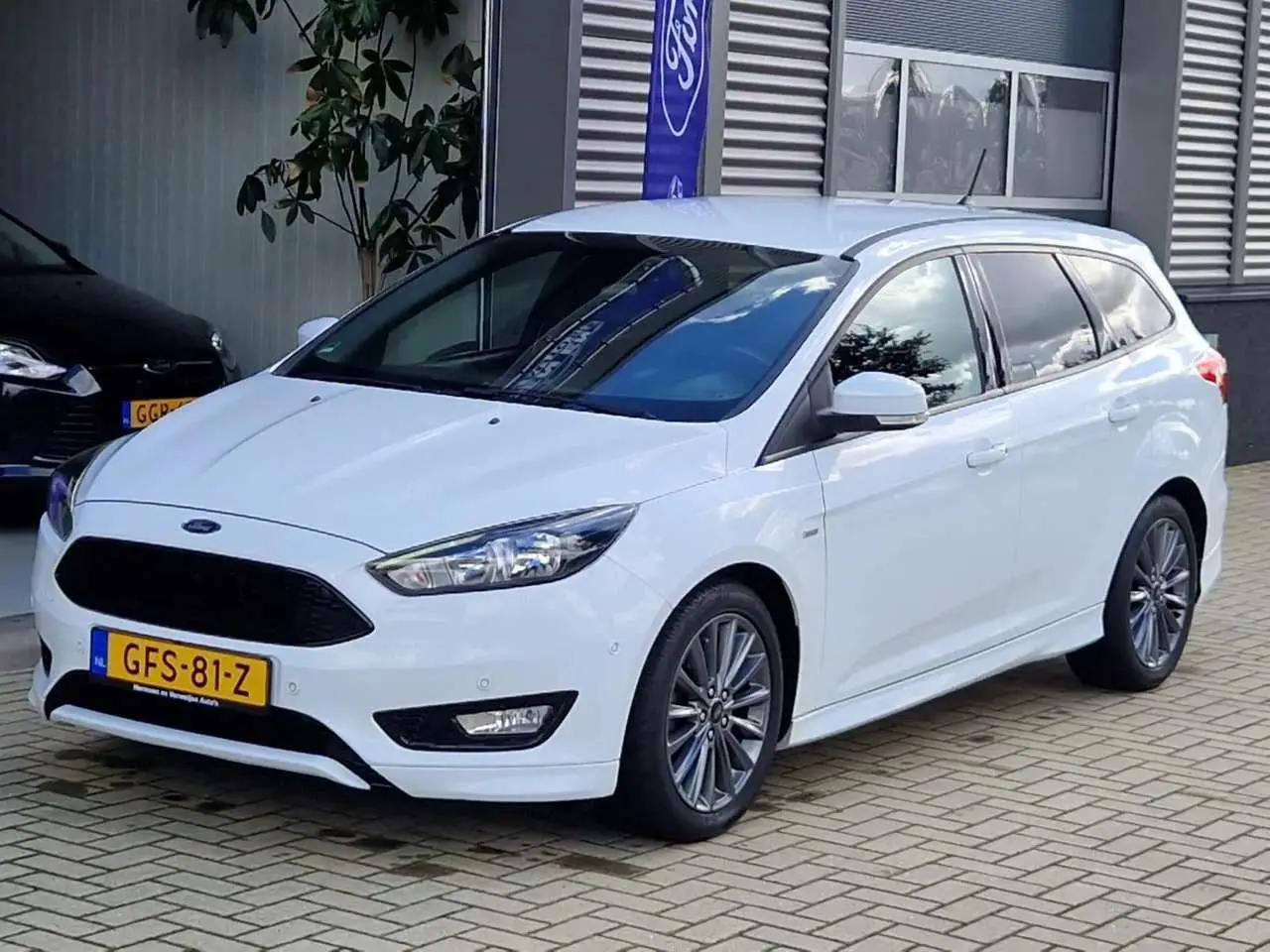 Photo 1 : Ford Focus 2017 Essence