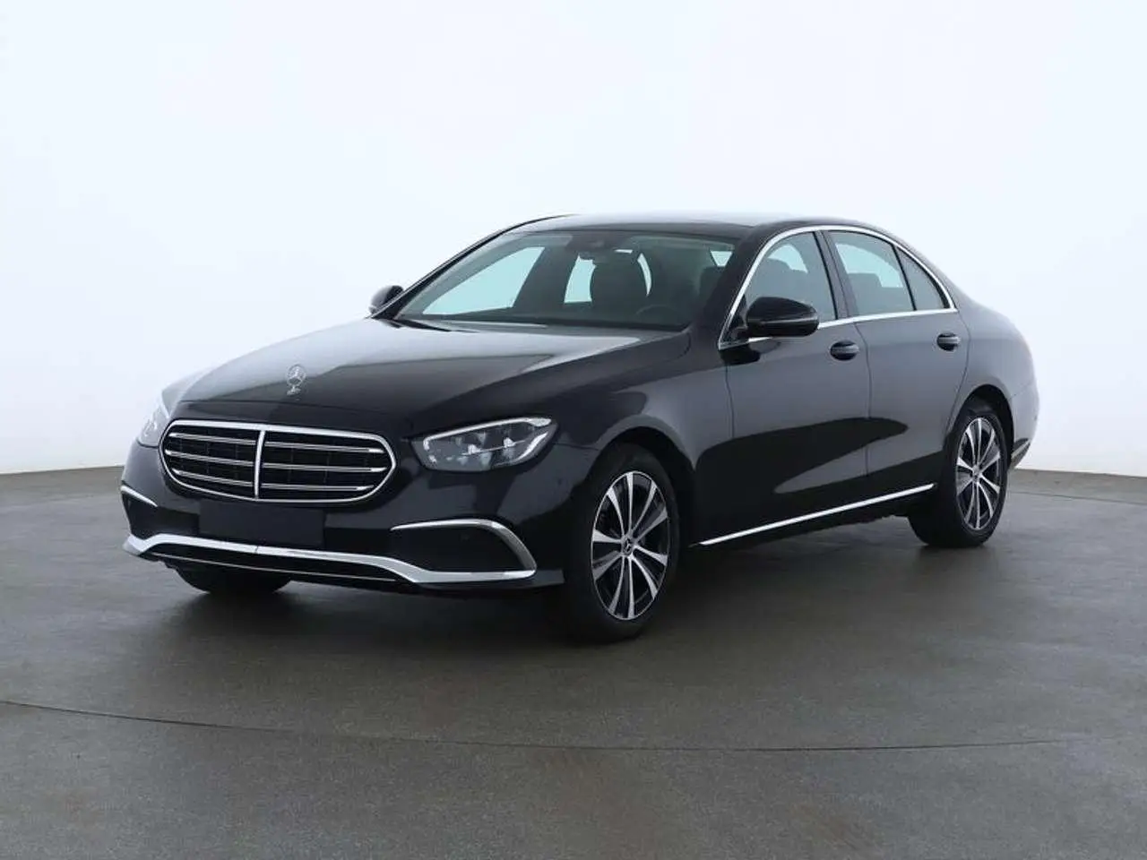 Photo 1 : Mercedes-benz Classe E 2023 Diesel