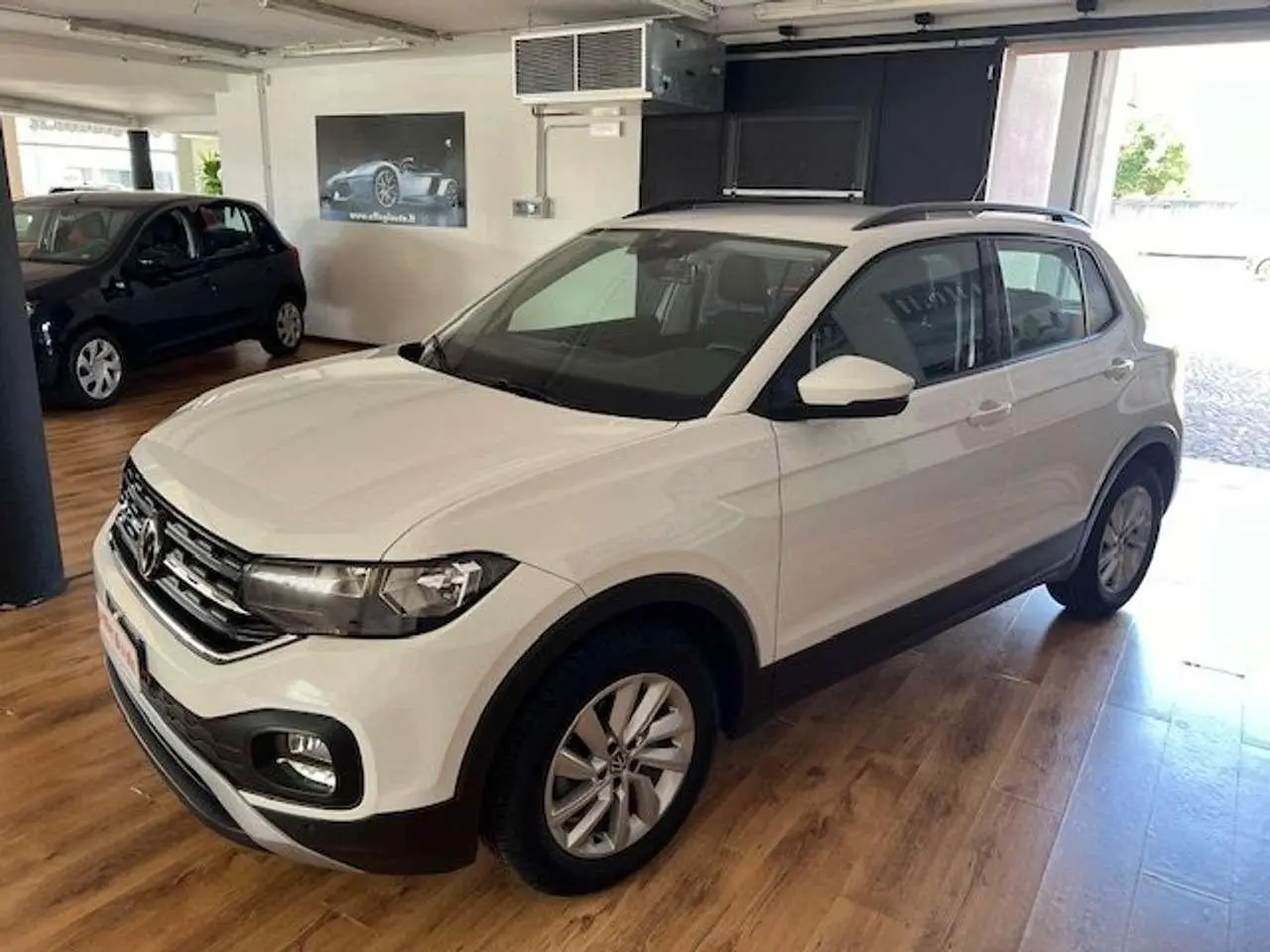 Photo 1 : Volkswagen T-cross 2021 Petrol