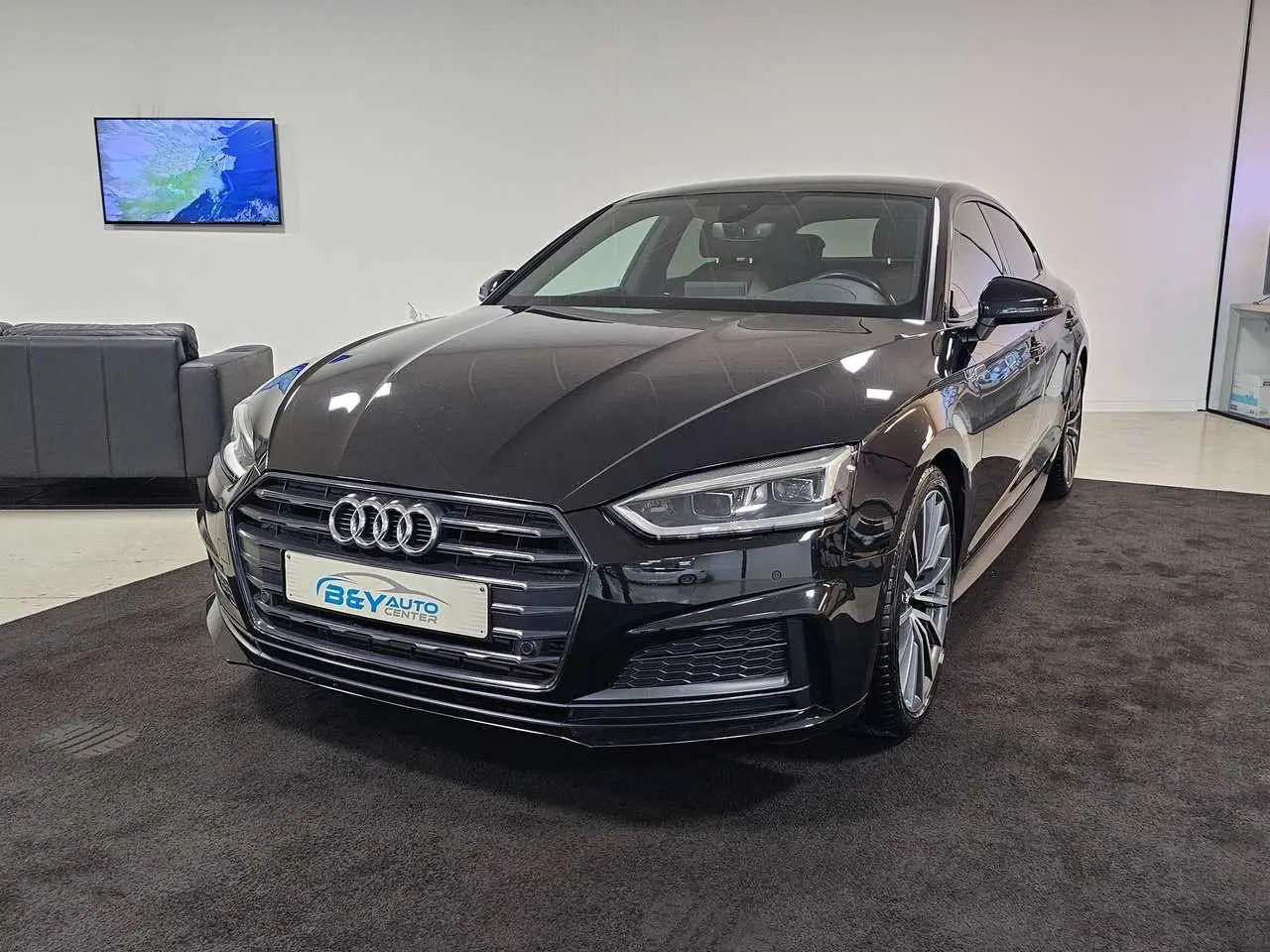 Photo 1 : Audi A5 2019 Hybrid