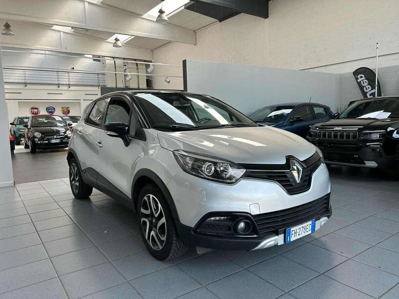 Photo 1 : Renault Captur 2017 Diesel