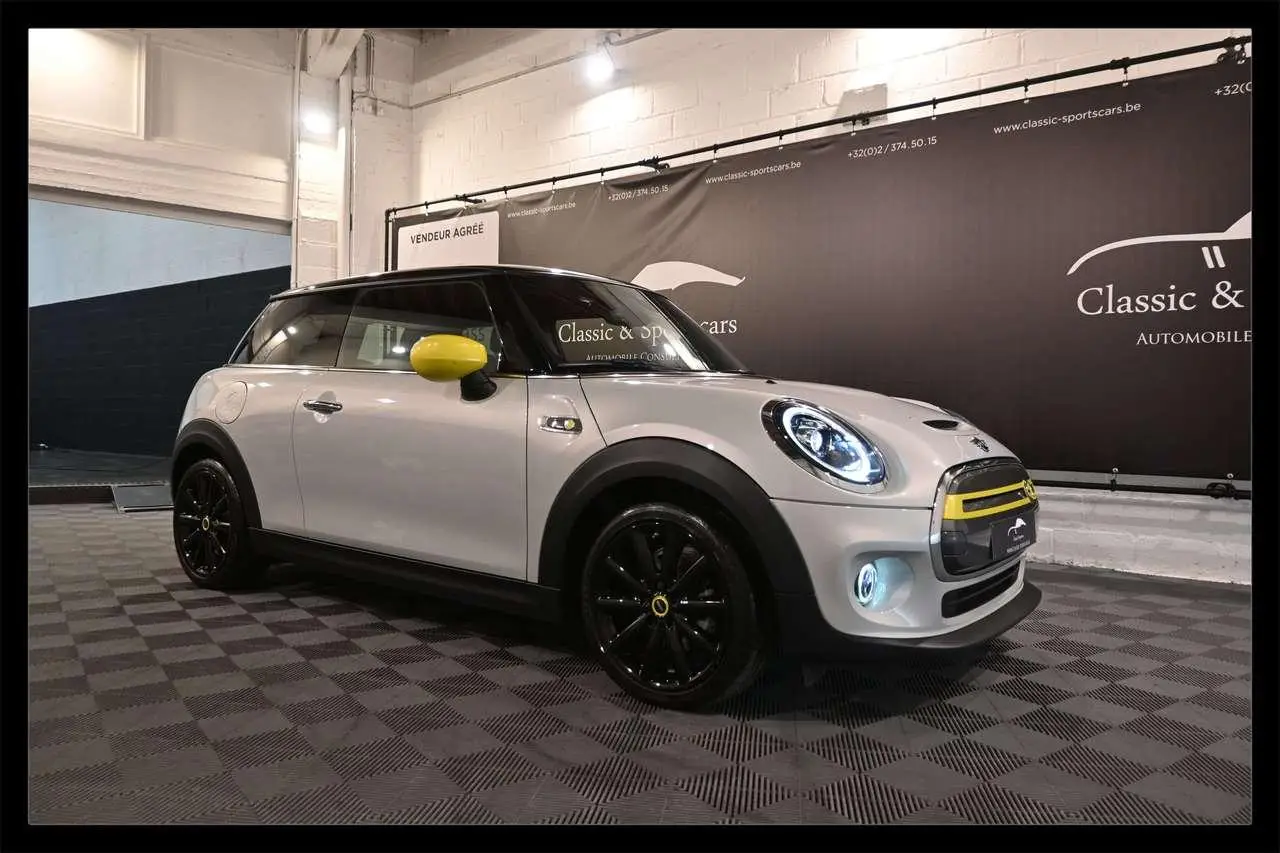 Photo 1 : Mini Cooper 2020 Électrique