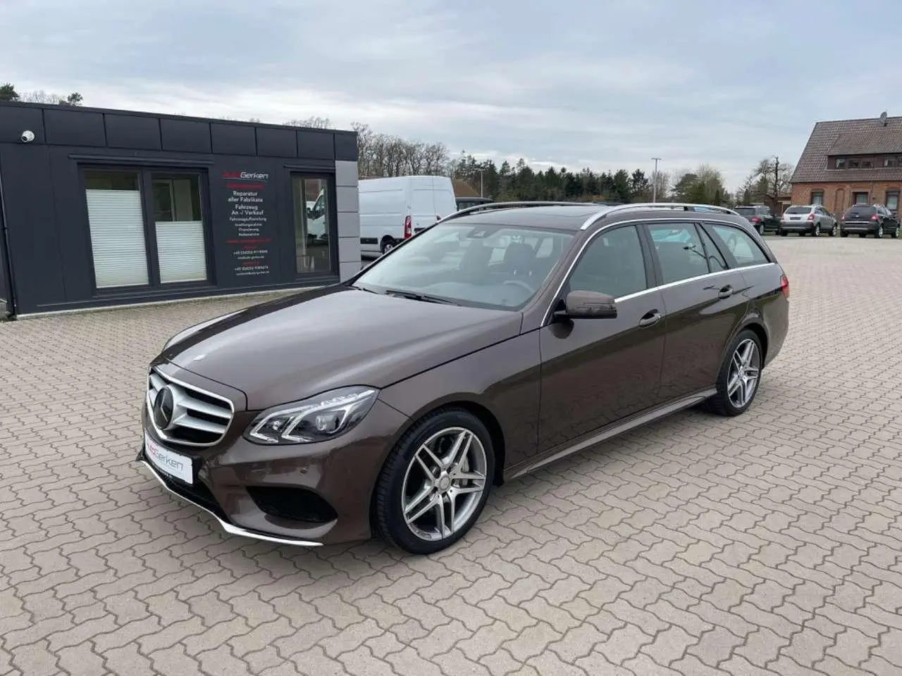 Photo 1 : Mercedes-benz Classe E 2016 Petrol